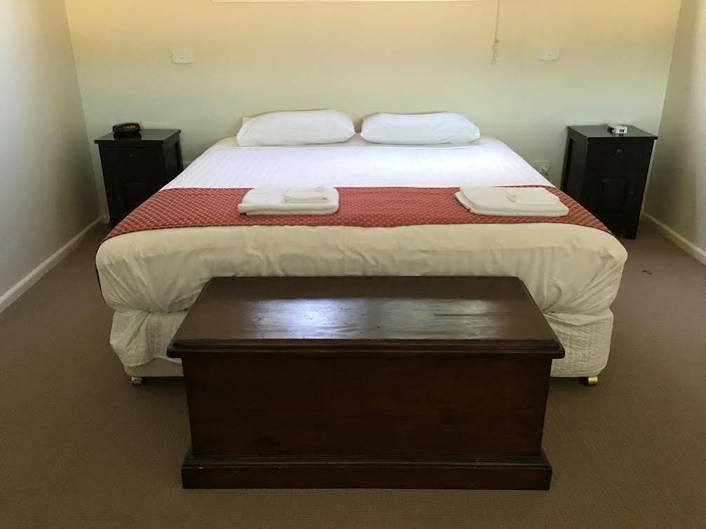 Hillview Farmstay Gundagai Exterior photo