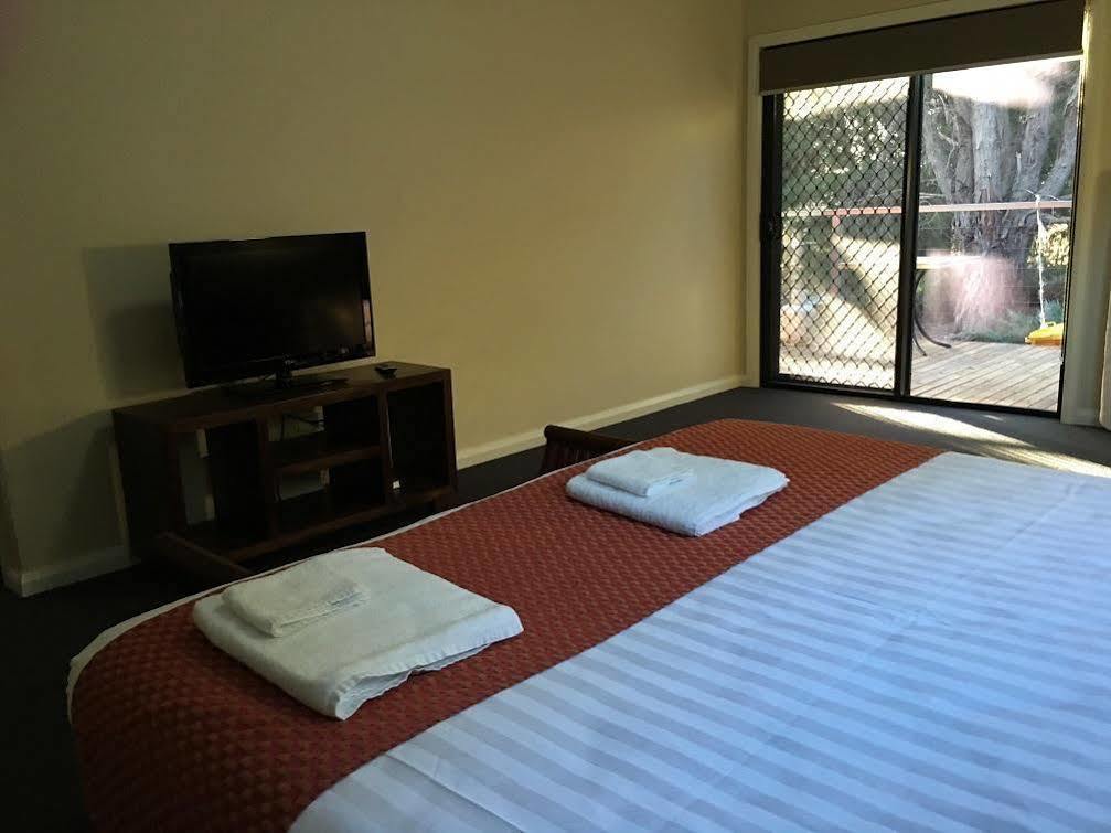 Hillview Farmstay Gundagai Exterior photo